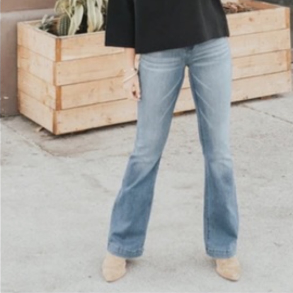 CJLA Faye jeans size 3 (fits like a 27)